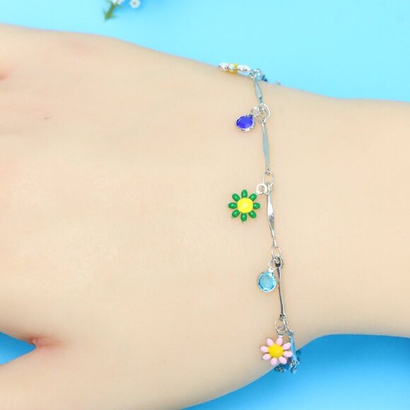 Chic & Stylish Bracelet – A Thoughtful Gift for Women and Girls, DYC1053 - Picture 7 of 9